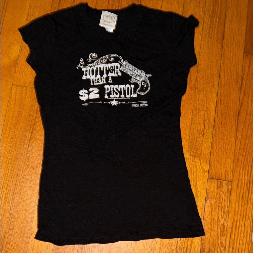 Women’s Cowgirl Justice Black Graphic Cap T-Shirt size Large Runs small